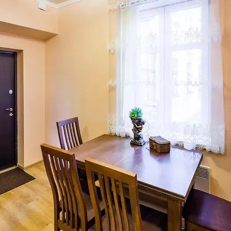 Romari Лесі Українки Apartment Lviv Exterior photo