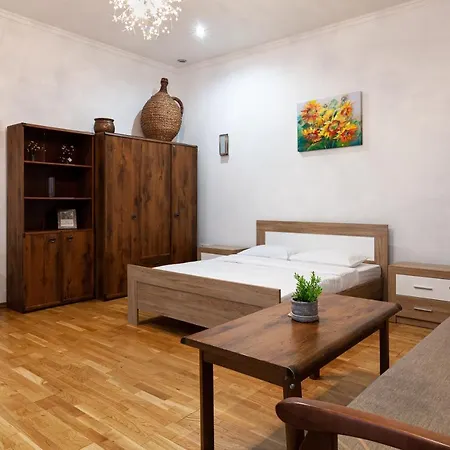 Romari Лесі Українки Apartment Lviv Exterior photo