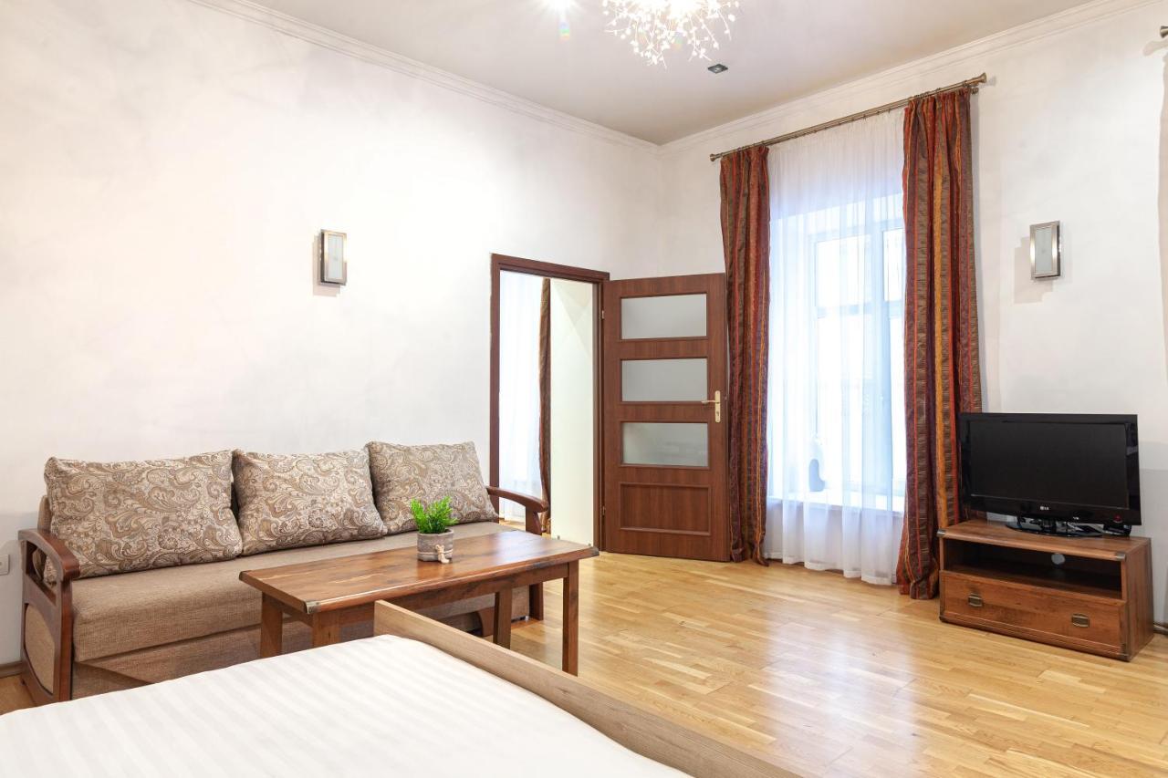 Apartment Romari лесі українки