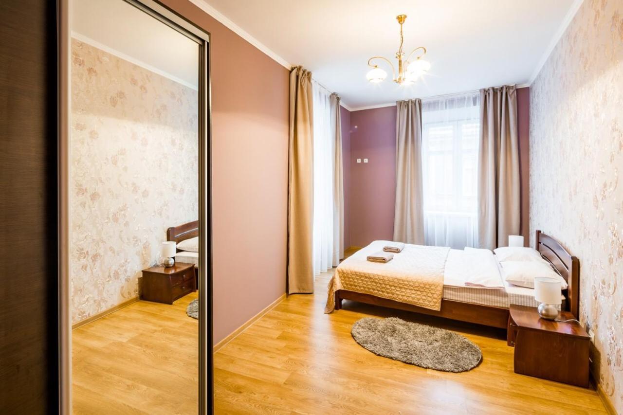 Romari лесі українки Apartment